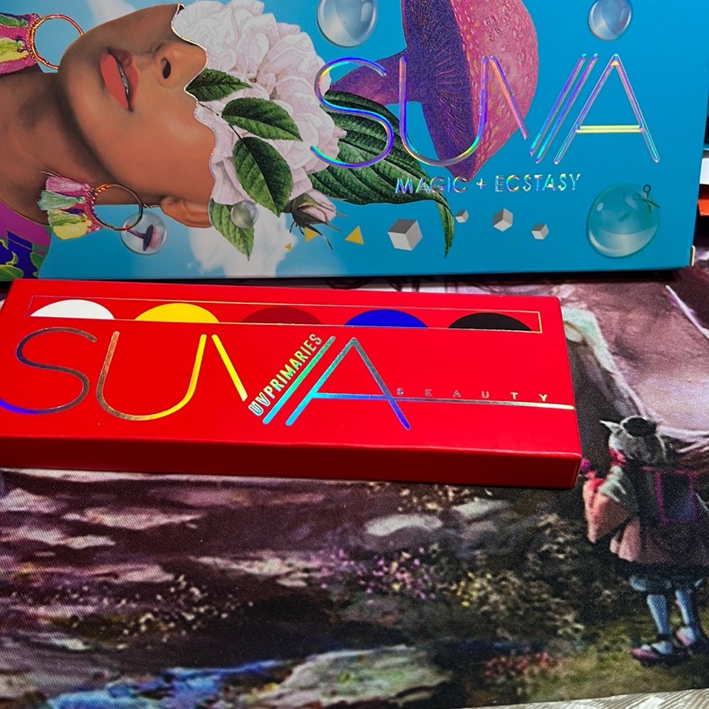 BNIB SUVA EYESHADOW PALETTES (2)